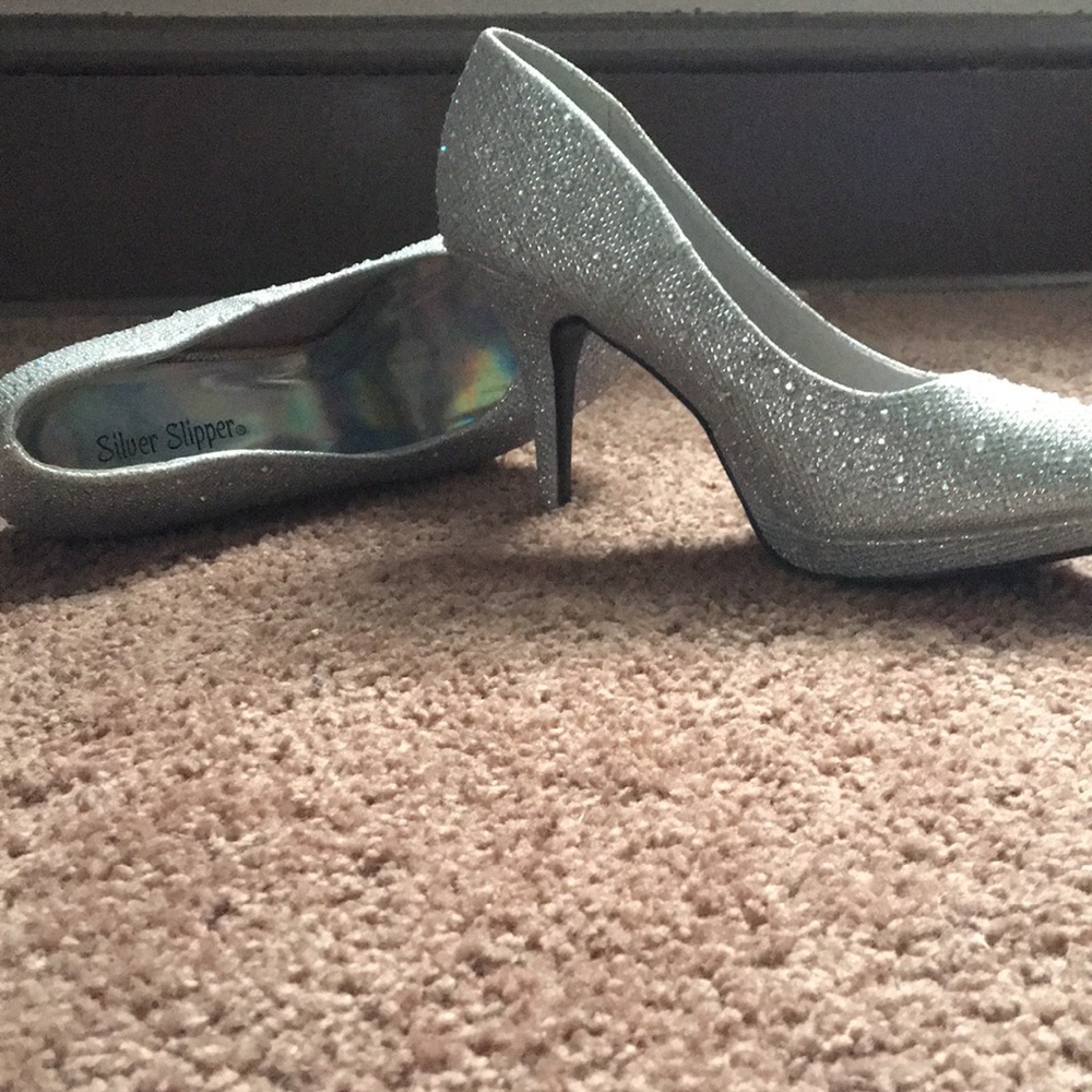 Silver size 7 and 1/2 heels
